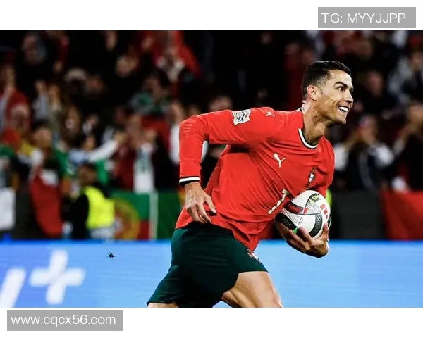 足球巨星C罗的传奇人生与不屈精神探讨